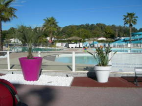camping le montourey à fréjus 83600